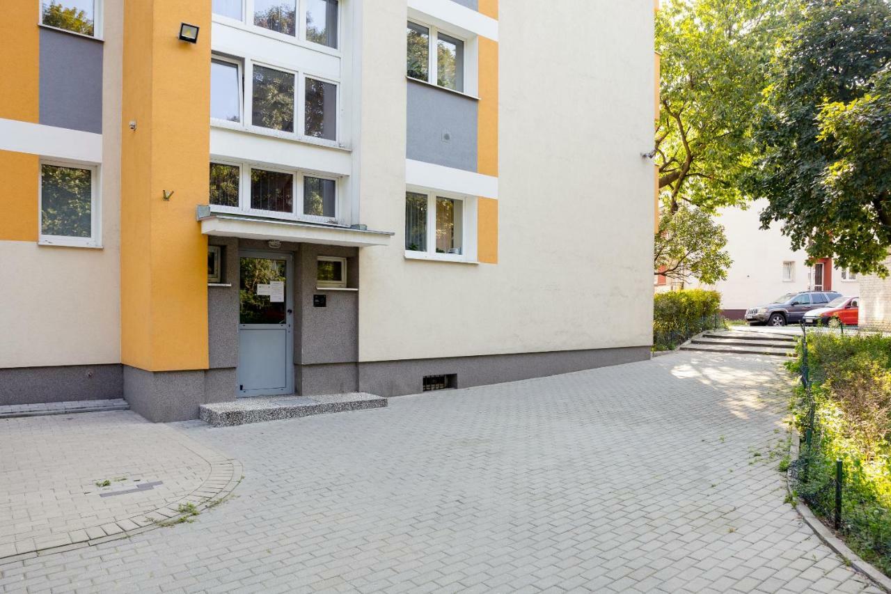 Klimatyczne Studio Metro Slodowiec 华沙 外观 照片